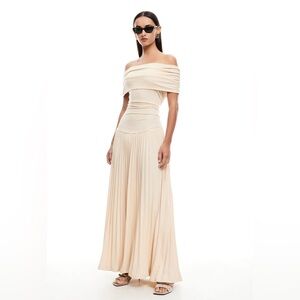 Lioness field of dreams maxi